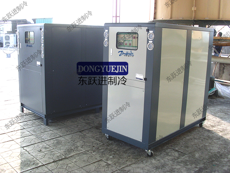 冷凍機設備 冷凍機設備