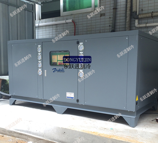 水冷箱式冷水機 水冷箱式冷水機
